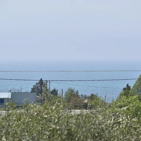 Earthly Paradise Villa *